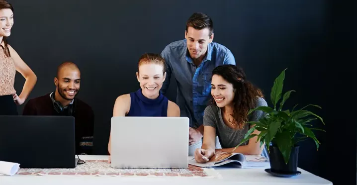 ¿Cómo hacer el organigrama horizontal de una empresa?