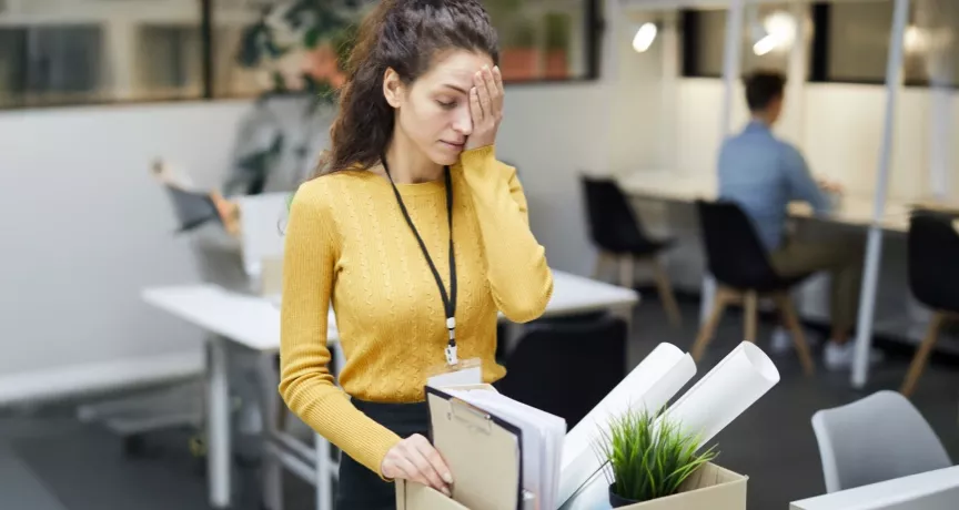 Suspensión de empleo y sueldo