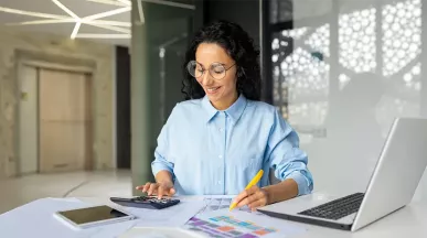 ¿Qué es el prorrateo de pagas extras y cómo calcularlo?