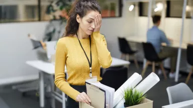 Suspensión de empleo y sueldo